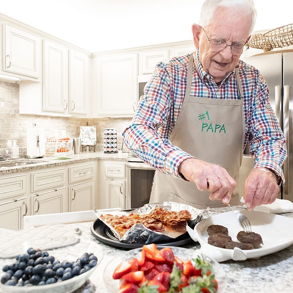 Village Germantown Apartment Kitchen 4